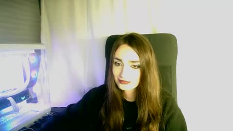 Lizzie online show from April 7, 7:14 pm