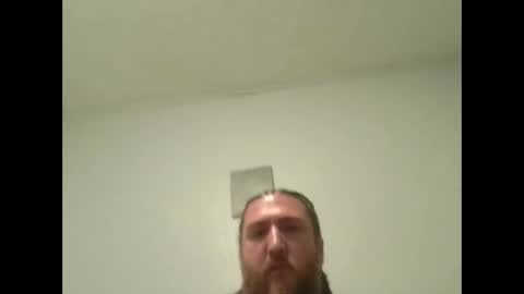 Snapshot of luvmesluts chatting on September 27, 8:30 am luvmesluts online show from September 27, 8:30 am