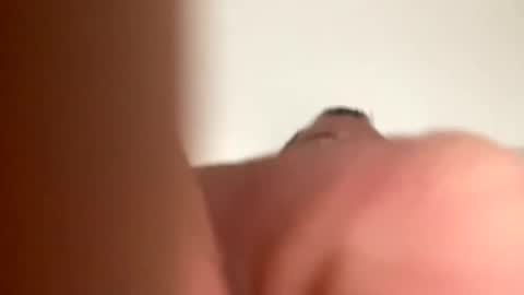 Snapshot of luvtobenude21 chatting on December 26, 12:14 am Joe and Sarah online show from December 26, 12:14 am