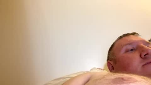 Snapshot of luvtobenude21 chatting on March 2, 11:53 pm Joe and Sarah online show from March 2, 11:53 pm