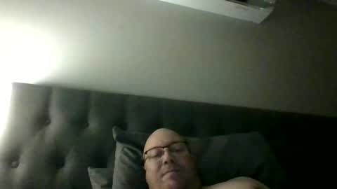 luvtwogodown online show from September 21, 8:43 pm