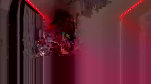 luvvlee online show from October 26, 10:32 am