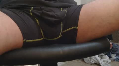 luvvslutss22 online show from April 22, 6:05 am