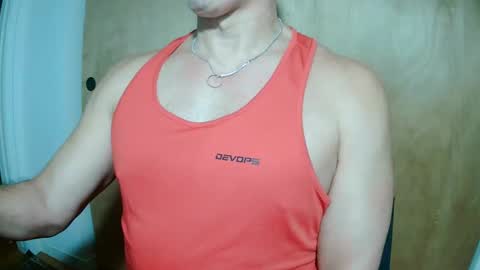 Snapshot of luvzjerkingoff chatting on February 25, 5:30 am luvzjerkingoff online show from February 25, 5:30 am