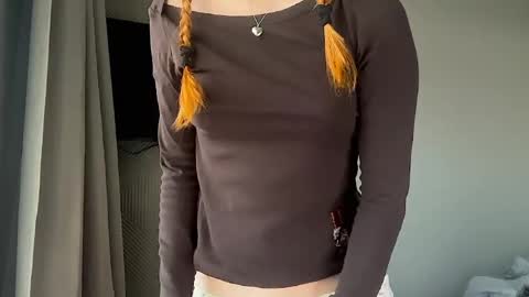 lux_angel online show from June 8, 12:36 am