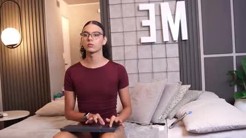 Luxa  online show from February 26, 1:32 pm