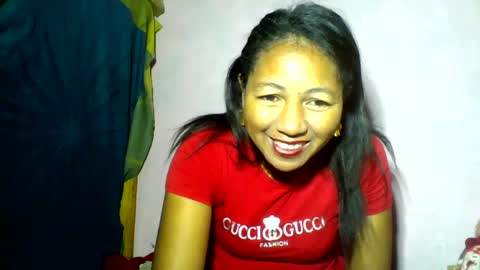 Snapshot of luxaluna chatting on July 3, 4:41 am Luxa Luna online show from July 3, 4:41 am