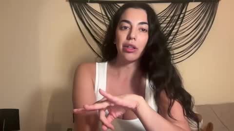 luxcher22 online show from March 11, 4:21 am