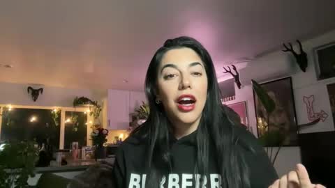 luxcher22 online show from April 27, 3:15 am