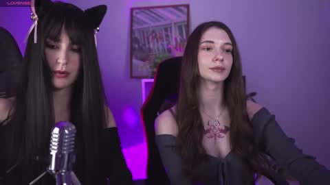 Snapshot of luxrayi chatting on January 27, 12:33 am Ray online show from January 27, 12:33 am