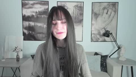 Snapshot of luxrayi chatting on February 6, 11:58 pm Ray online show from February 6, 11:58 pm