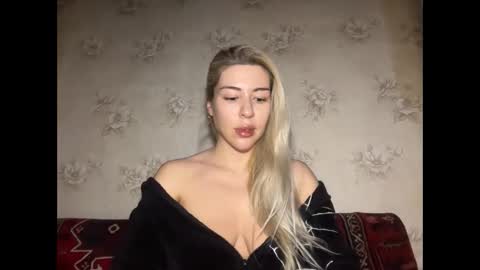 LuxSonyaStar online show from December 20, 12:45 pm