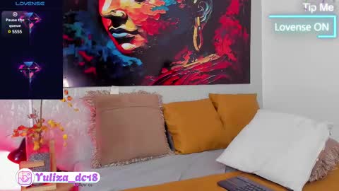 Snapshot of luxury_woman_ chatting on March 9, 1:14 am    online show from March 9, 1:14 am