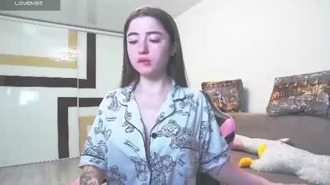 Alma online show from June 16, 6:43 pm