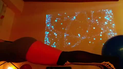 Liss online show from April 15, 3:41 pm