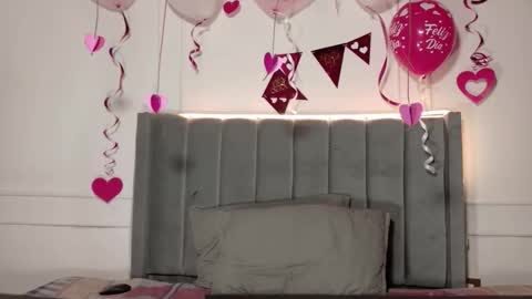 Tommy and Polly online show from February 15, 9:22 pm