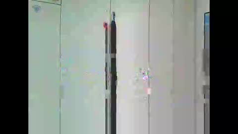 Snapshot of luxx72boy chatting on February 22, 9:52 am luxx72boy online show from February 22, 9:52 am