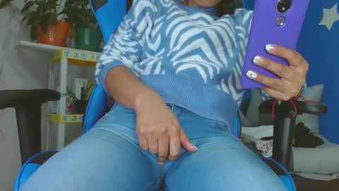 luzzy  I hope your visit and that we manage to get very hot online show from December 15, 12:07 am