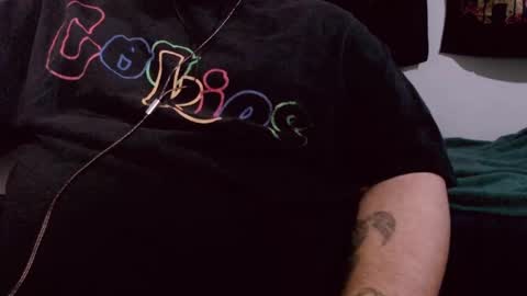 Snapshot of lvcifer_ chatting on February 17, 7:47 am ayoo online show from February 17, 7:47 am