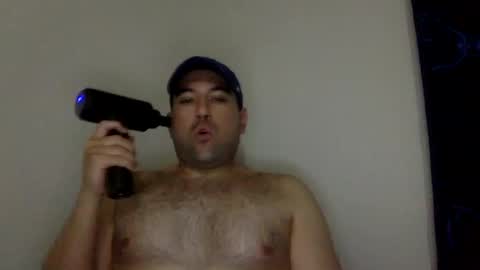 Snapshot of lvraider17 chatting on December 12, 8:43 pm lvraider17 online show from December 12, 8:43 pm