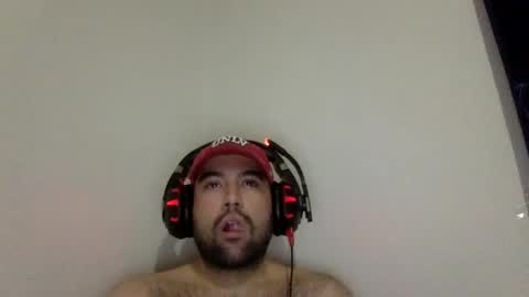 Snapshot of lvraider17 chatting on March 7, 8:34 am lvraider17 online show from March 7, 8:34 am