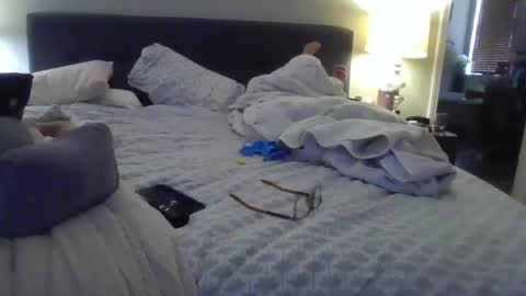 Sweetness online show from March 25, 11:22 pm