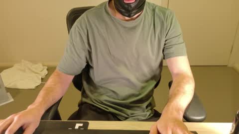lxgxnd99 online show from May 22, 1:17 pm