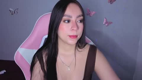 Snapshot of lya_levine chatting on October 2, 9:38 am Lya online show from October 2, 9:38 am