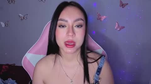 Snapshot of lya_levine chatting on October 3, 11:35 pm Lya online show from October 3, 11:35 pm