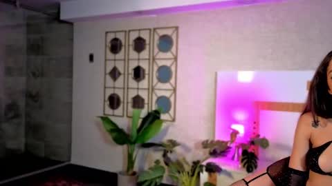 Snapshot of lyahaven chatting on November 8, 11:36 pm Lya Haven online show from November 8, 11:36 pm