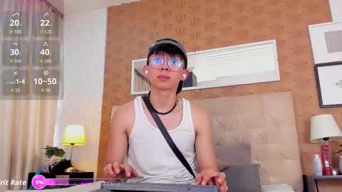 Lyan online show from December 22, 7:22 pm