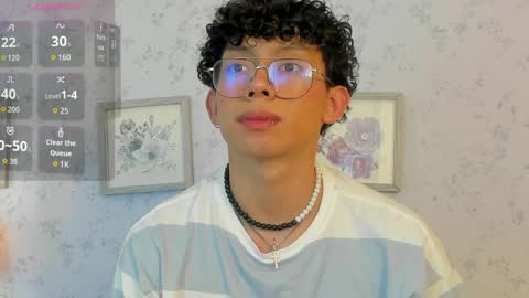 Lyan online show from April 3, 8:07 pm