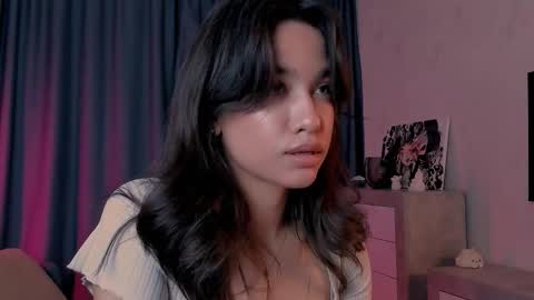 Snapshot of lyanna_tale chatting on October 16, 8:32 pm Lyanna online show from October 16, 8:32 pm