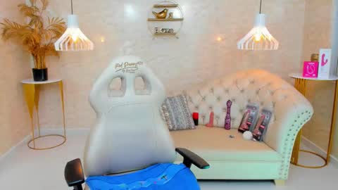 Lya Sweetxx  online show from November 11, 4:01 am