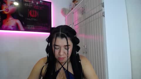 Snapshot of lyda20 chatting on October 1, 1:33 am lyda   online show from October 1, 1:33 am