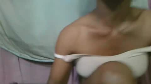 lydie856696 online show from May 25, 4:13 pm