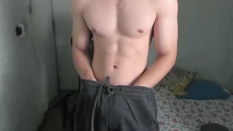 Snapshot of lyg7 chatting on June 15, 9:50 pm Gothdaddy online show from June 15, 9:50 pm