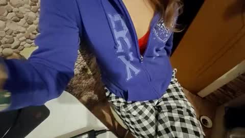 zzz online show from February 27, 3:28 am