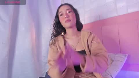 Snapshot of lyhana_lee chatting on March 12, 12:15 pm Lyhana Lee online show from March 12, 12:15 pm