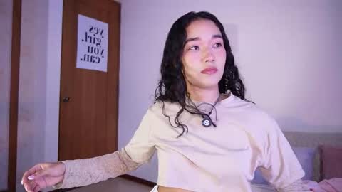 Snapshot of lyhana_lee chatting on November 8, 3:23 pm Lyhana Lee online show from November 8, 3:23 pm