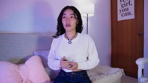 Snapshot of lyhana_lee chatting on November 14, 6:39 pm Lyhana Lee online show from November 14, 6:39 pm