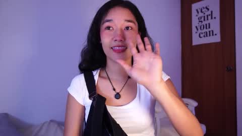 Snapshot of lyhana_lee chatting on December 3, 2:37 pm Lyhana Lee online show from December 3, 2:37 pm