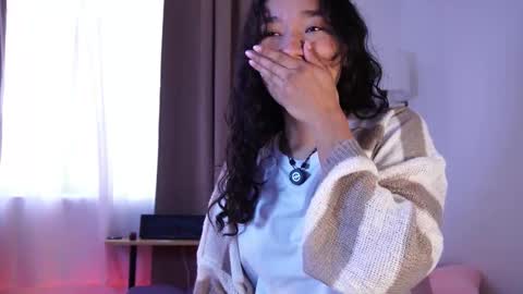 Snapshot of lyhana_lee chatting on December 5, 2:14 pm Lyhana Lee online show from December 5, 2:14 pm