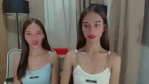 Snapshot of lykaloops chatting on May 19, 6:36 pm LYKA LOOPS online show from May 19, 6:36 pm