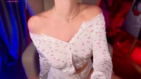 simply Eliza  online show from September 22, 3:25 pm