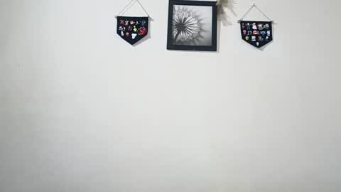 lyla online show from December 18, 1:15 am