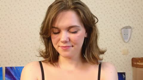 Snapshot of lyle_art chatting on December 4, 6:44 am hi im Lyle online show from December 4, 6:44 am