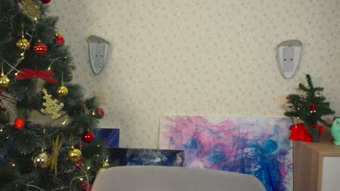 Snapshot of lyle_art chatting on December 13, 9:46 am hi im Lyle online show from December 13, 9:46 am