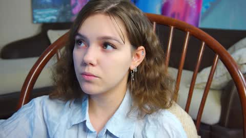 Snapshot of lyle_art chatting on February 8, 3:19 am hi im Lyle online show from February 8, 3:19 am