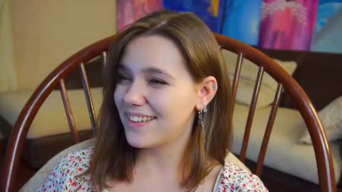 Snapshot of lyle_art chatting on February 13, 6:09 am hi im Lyle online show from February 13, 6:09 am